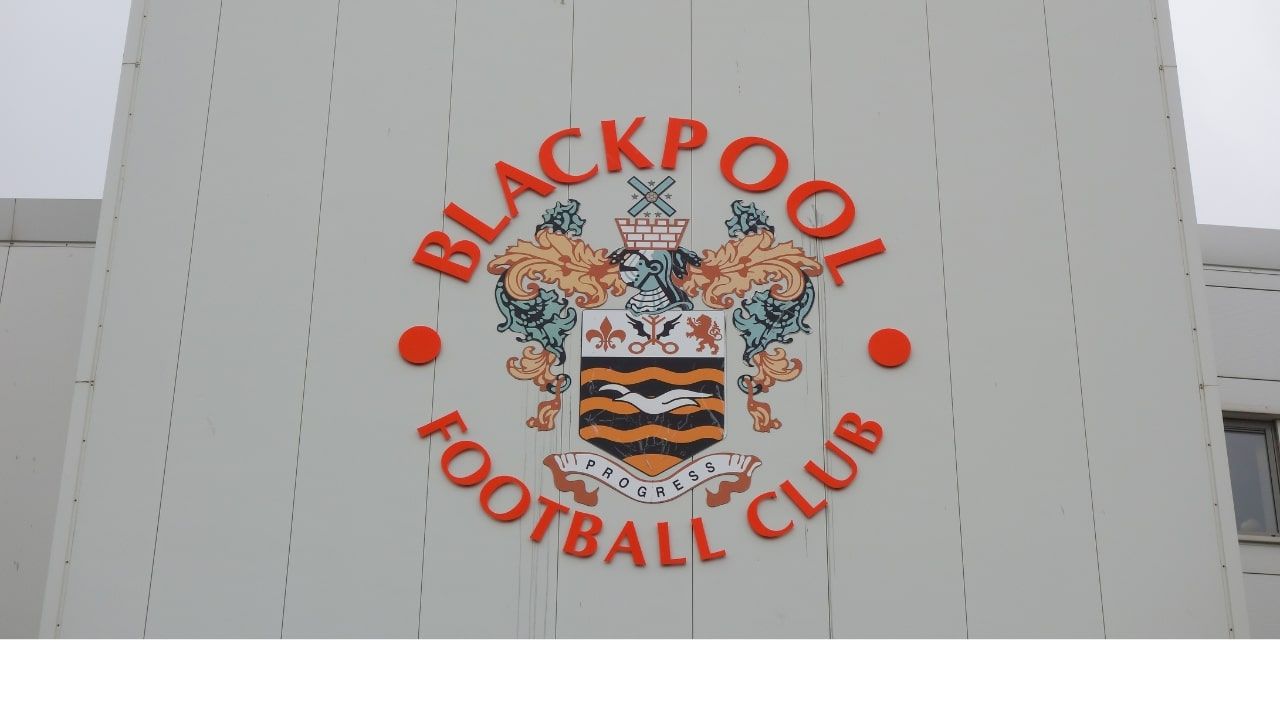 Steve Bruce And His New And Improved Blackpool Side