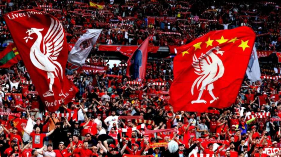 Liverpool Fans Fume About Transfer Inactivity