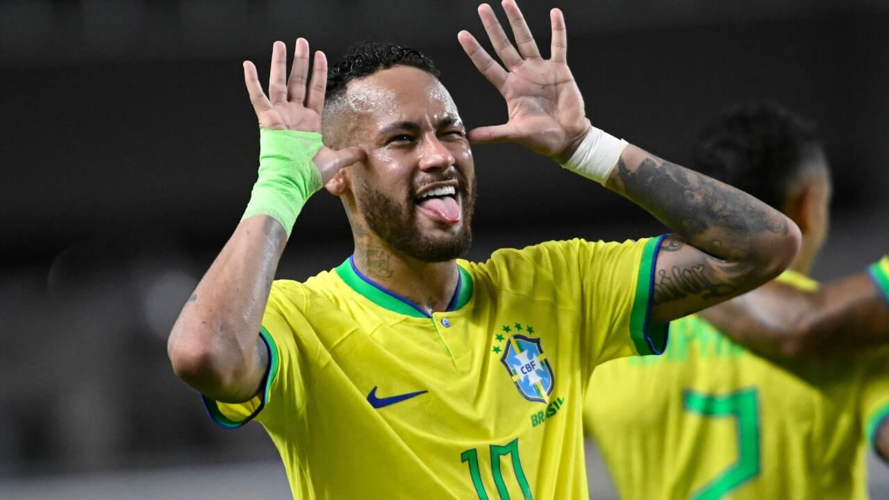 Neymar claims new Chelsea player will be a "Genius"