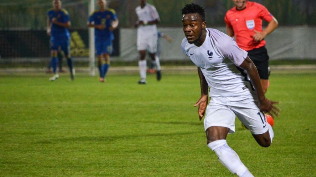 Genoa look to Bring Back Second String West Ham Winger