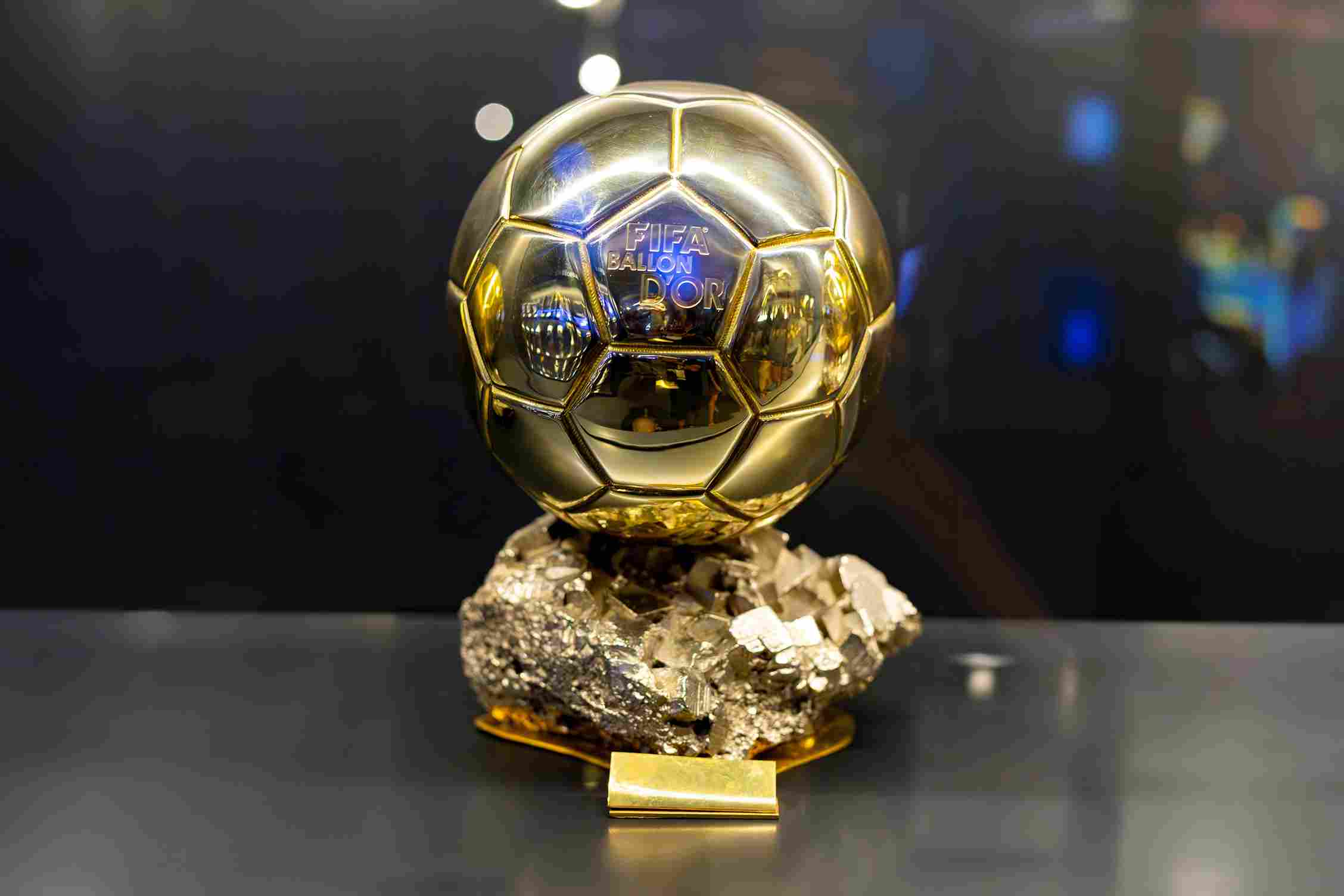 Which Legendary Players Never Won the Ballon d'Or? Meet the All-Time Best Starting XI