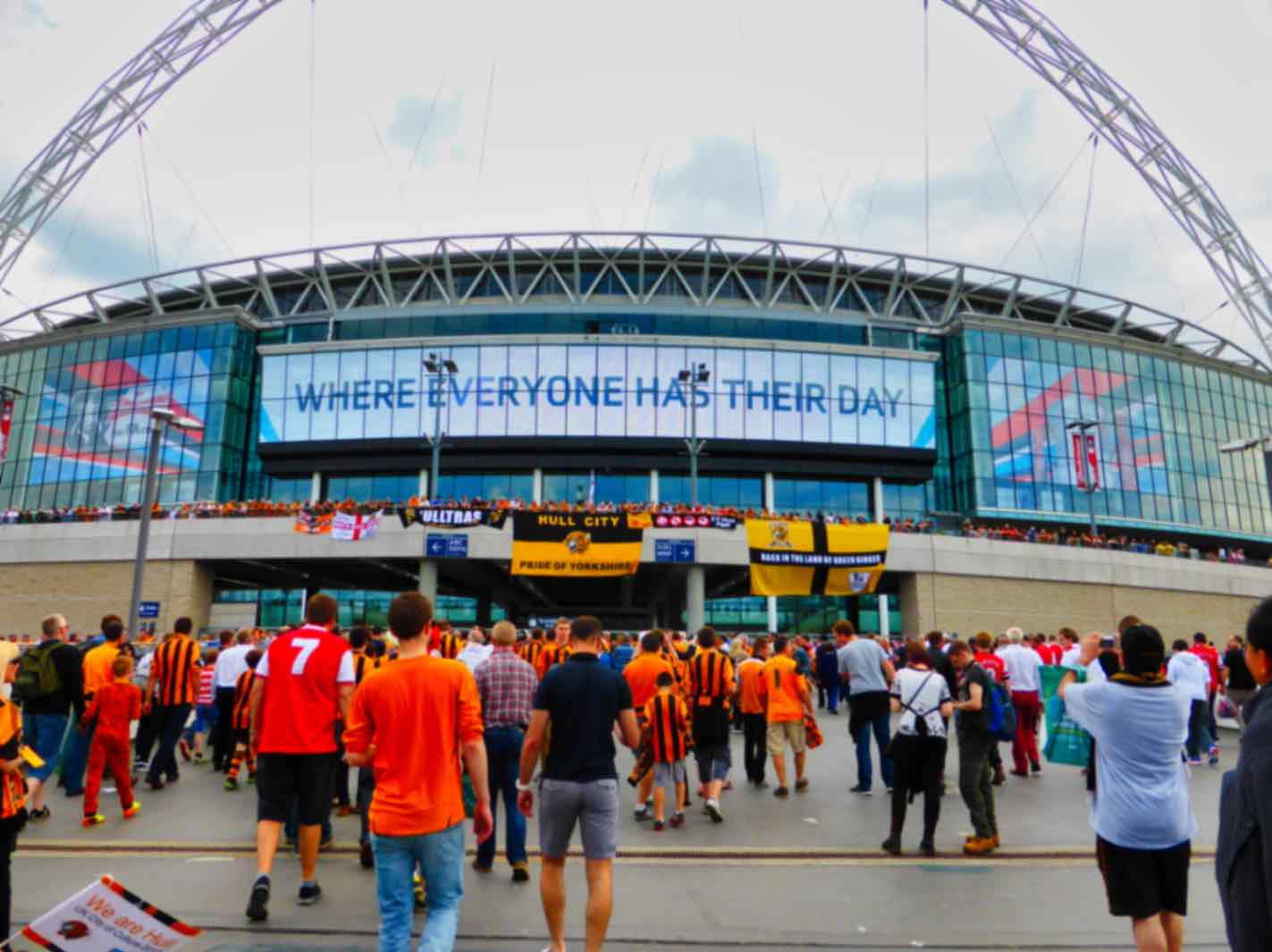Comebacks, Thrashings, Screamers: The Greatest FA Cup Finals