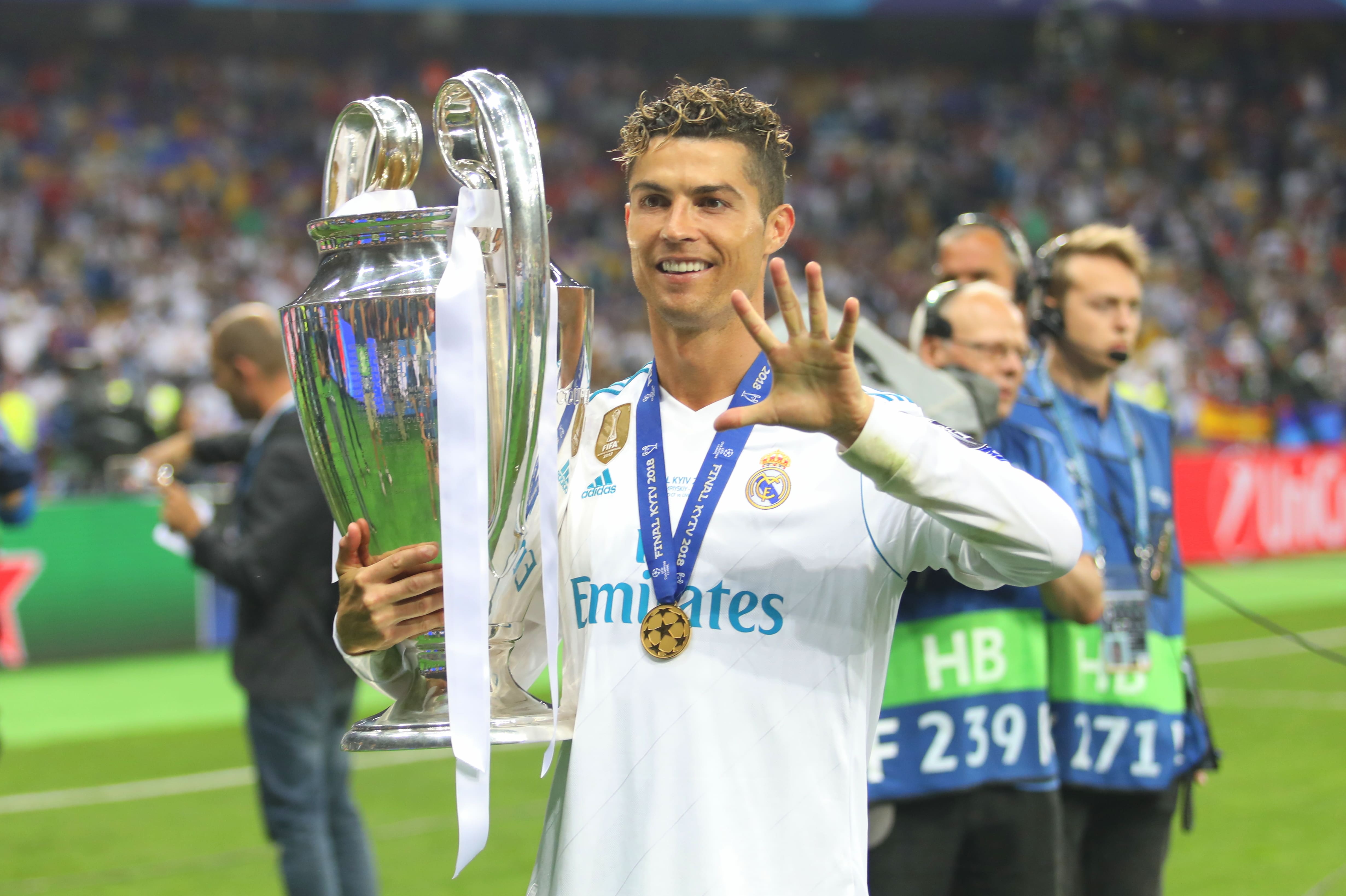 Top 10 Real Madrid Players of All Time