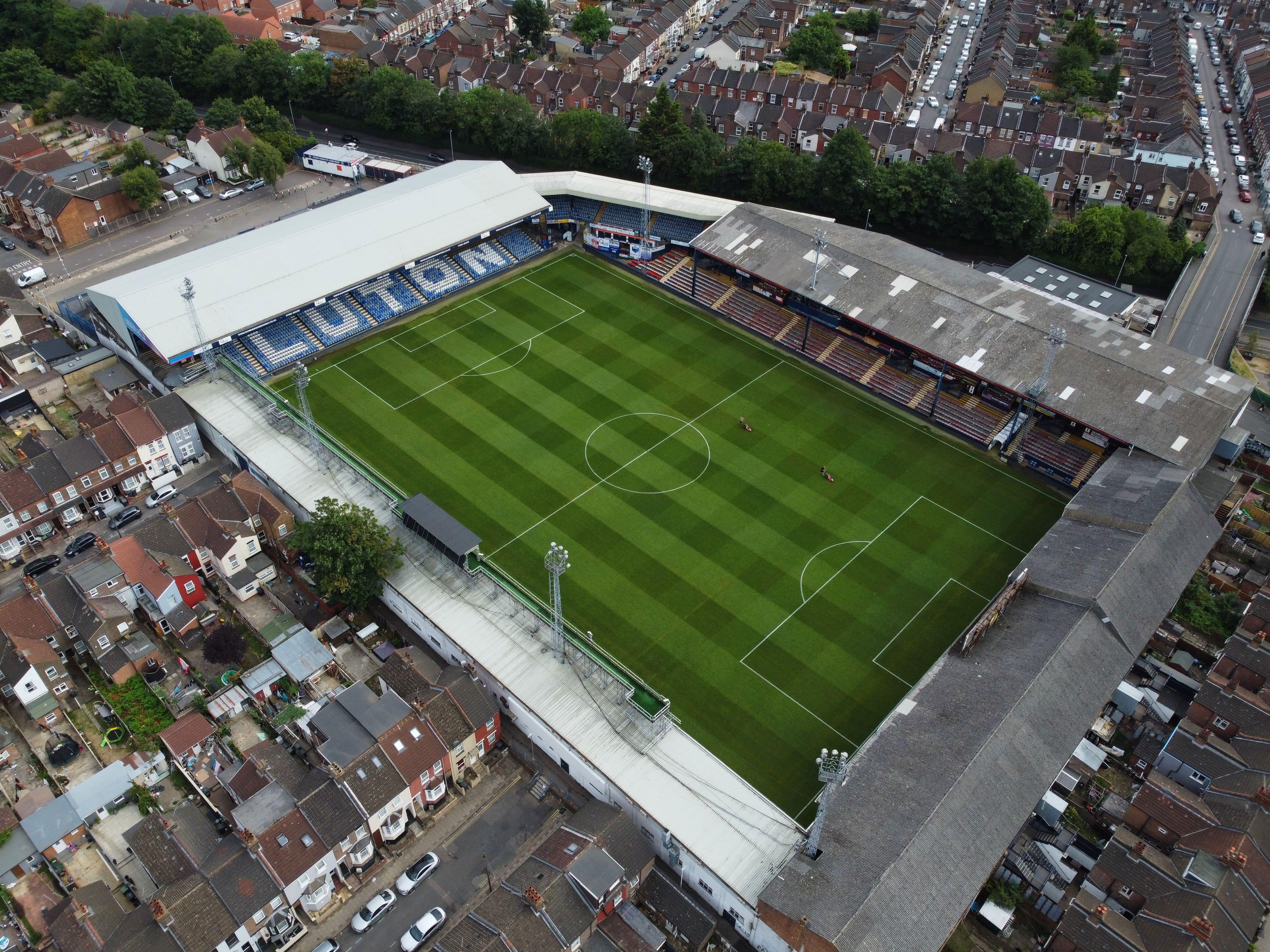 Luton Submit Bid for Adam Phillips