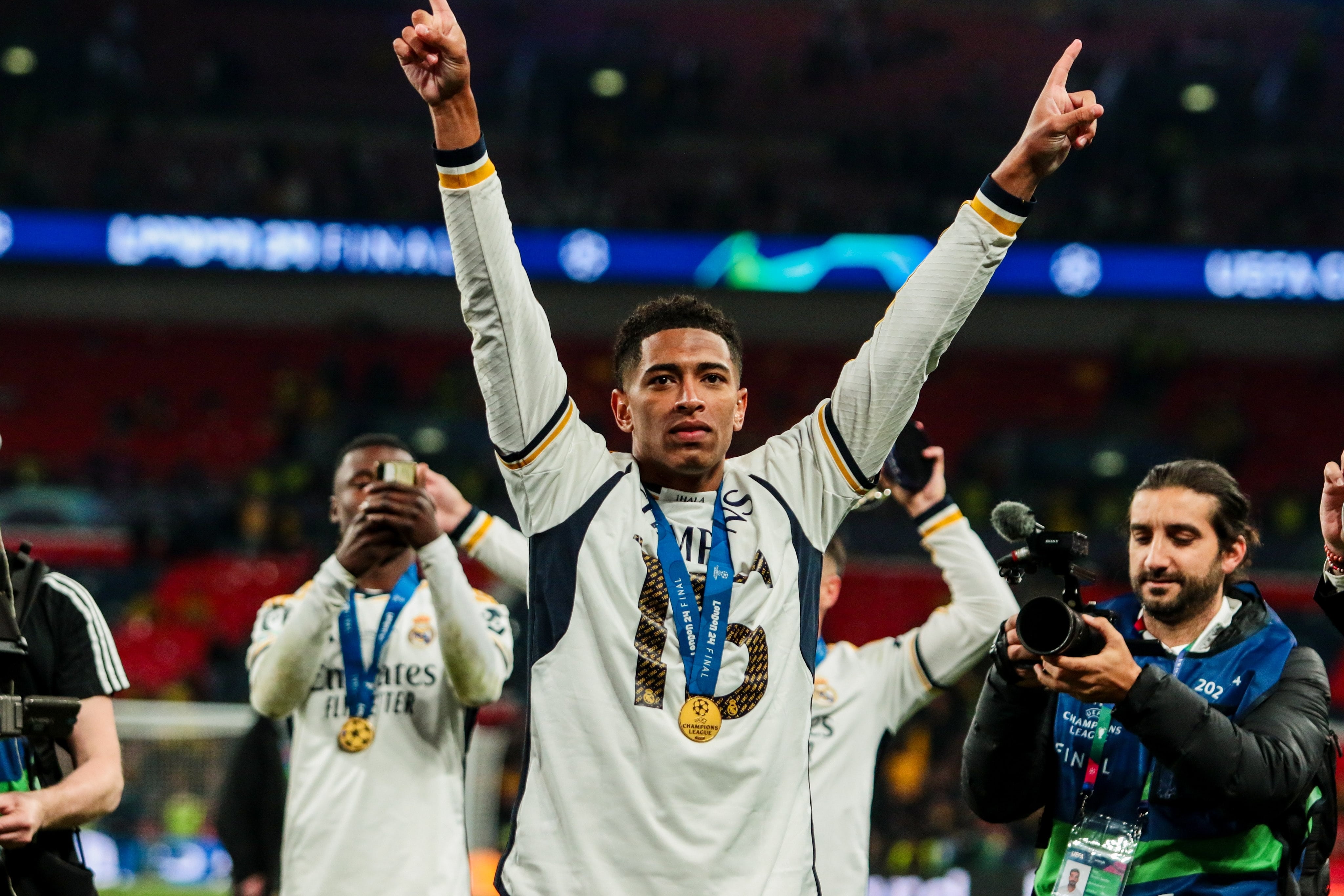 Top 10 Best Attacking Midfielders in the World in 2025