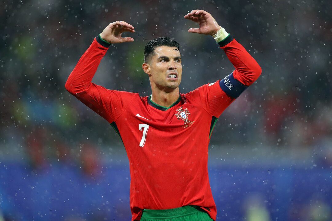 Should Cristiano Ronaldo Stay In The Portugal Squad? 