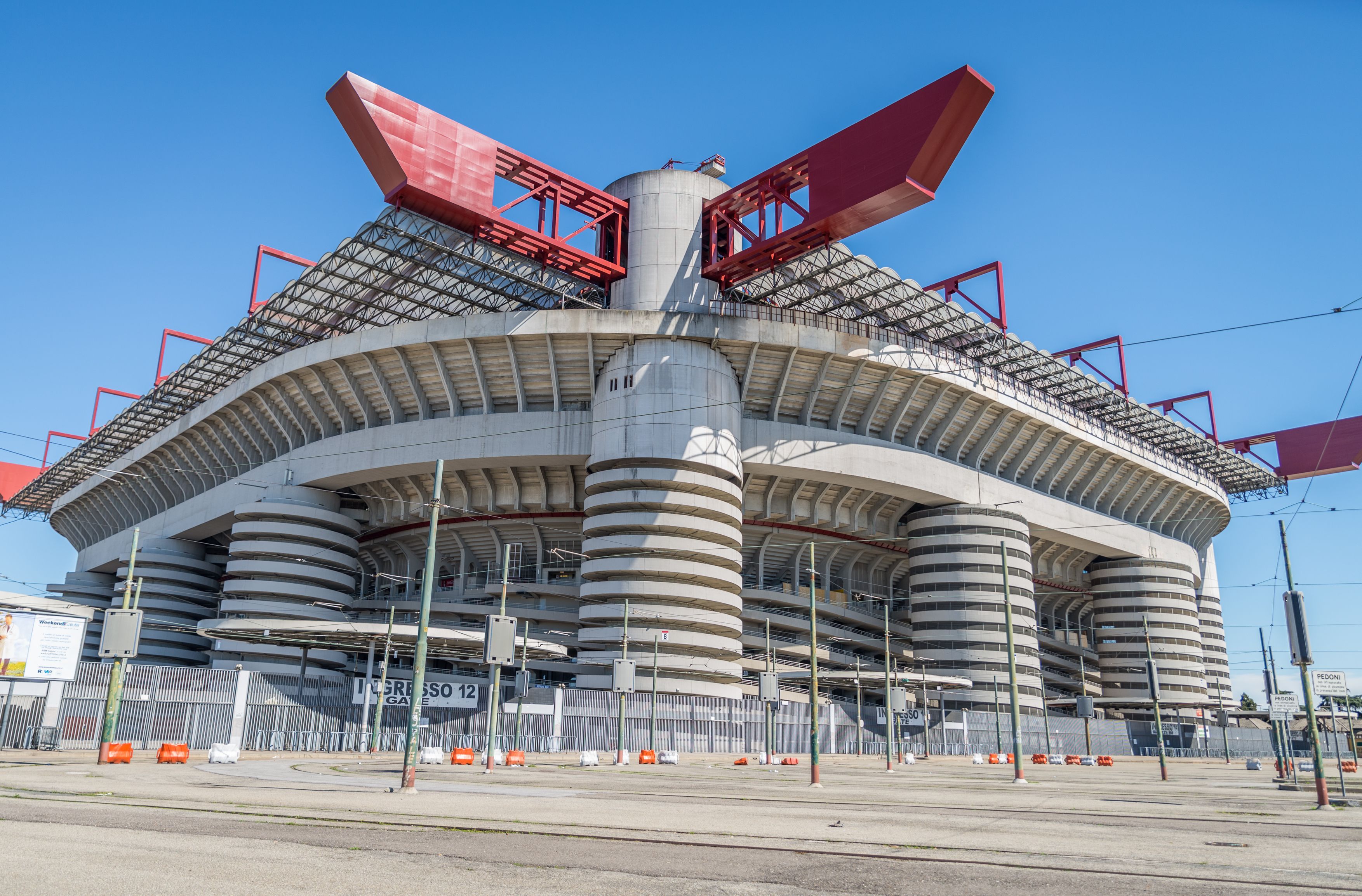 Chaos In Milan: AC Milan Offloads Stars While Inter Faces €300m Scandal